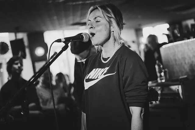 Portrait of Louise Wener