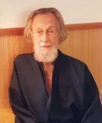 Portrait of Martin Lings