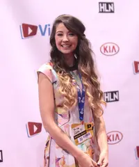 Portrait of Zoe Sugg